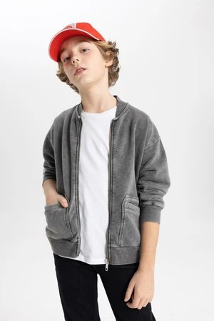 DEFACTO Boy's Crew Neck Washed Faded Effect Cardigan