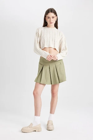 DEFACTO Cool Pleated Normal Waist Basic Plain Gabardine Mini Skirt