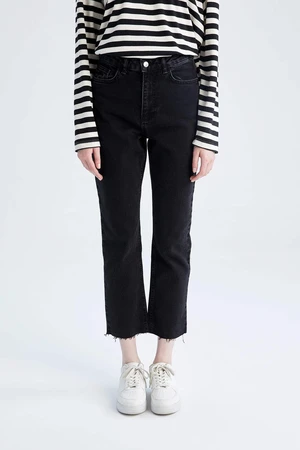 DEFACTO Cut Tip Jean Trousers