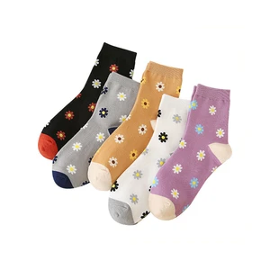 Daisy Cotton Black short socks Women ladies flower Plant sock funny girl harajuku sokken Fashion Casual Female socken kawaii sox