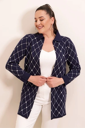 By Saygı Checkered Patterned Acrylic Sweater with Pocket Plus Size Cardigan, Navy Blue.