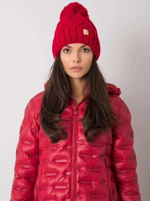 Červená teplá zimní čepice