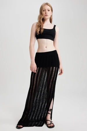 DEFACTO Slim Fit Crochet Slit Black Maxi Skirt