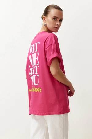 Trendyol Fuchsia 100% Cotton Back and Front Motto Printed Oversize/Comfortable Fit Knitted T-Shirt