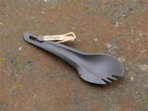 Nástroj Spork 3 v 1 Wildo® – Šedá (Barva: Šedá)