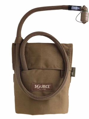 Hydratační systém SOURCE® Kangaroo 1 l - IRR Coyote (Barva: Coyote)