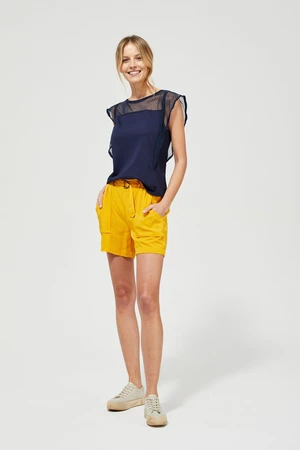 Shorts with a gathered waist - yellow