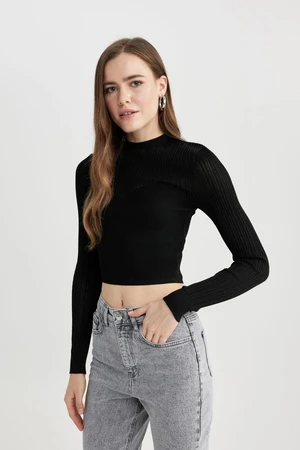 DEFACTO Crop Half Turtleneck Black Knit Sweater