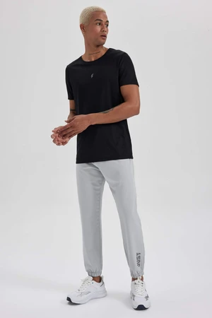 DEFACTO Slim Fit Jogger