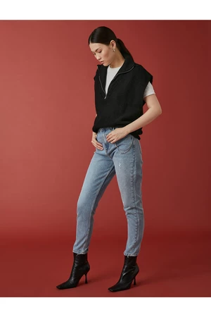 Koton džínsy s vysokým pásom a detailom retiazky - Mom Jeans