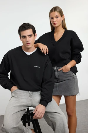 Trendyol Black Unisex Oversize/Wide Cut Couple Fleece Sweatshirt