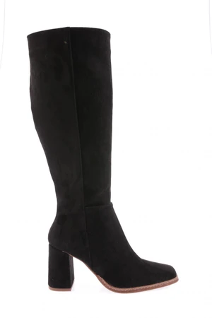 DGN 3273 Women's Pointed Toe Heeled Boots.