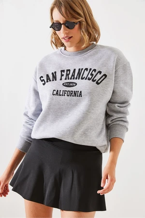 Bianco Lucci Women's Triple Thread Raised San Francisco Printed Sweatshirt MBHS006