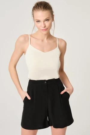 Dagi Black Cupro Pleated Shorts