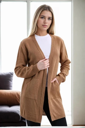 99224 Dewberry 
Kangaroo Pocket Knitwear Cardigan-CAMEL