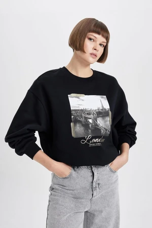 DEFACTO Oversize Fit Crew Neck Thick Sweatshirt