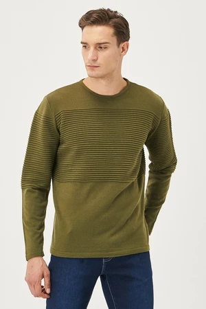 AC&Co / Altınyıldız Classics Men's Light Khaki Standard Fit Normal Cut Anti-Pilling Crew Neck Knitwear Sweater.