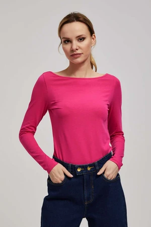 Fitted blouse with long sleeves