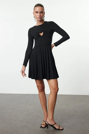 Trendyol Black A-Cut Heart Detailed Knitted Short Elegant Evening Dress