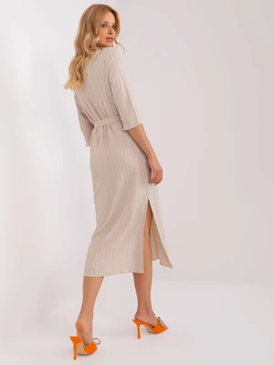 Light beige casual dress with slits