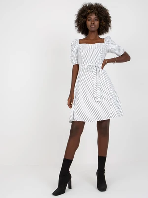 White minidress with polka dot and tie