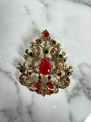 Brooch XZ459-191 Gold + Red