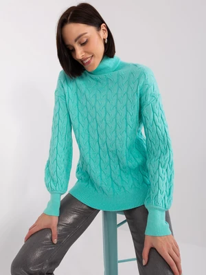 Mint turtleneck made of soft knit