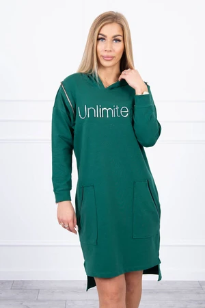 Dress with the inscription unlimited green