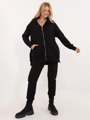 Black basic tracksuit with zip-up sweatshirt