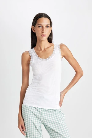 DEFACTO Fall In Love Round Neck Lace Detail Rib Tank Top