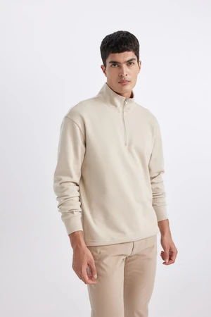 DEFACTO Comfort Fit Zippered Stand Collar Basic Sweatshirt