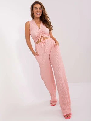 Light pink summer set with short top