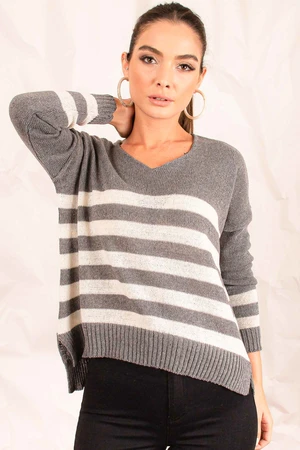 armonika Women's Gray V-Neck Striped Sweater Short In The Front