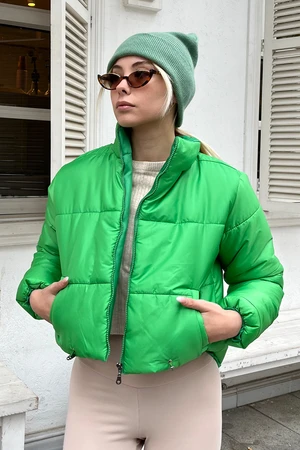 Trend Alaçatı Stili Women's Light Green Stand Up Collar Double Pocketed Puffer Puffer Coat with Elastic Waist