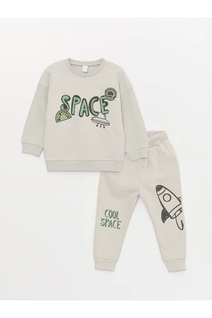 LC Waikiki Crew Neck Long Sleeved Printed Baby Boyfriend Sweatshirt And Sweatpants 2-Pair Set