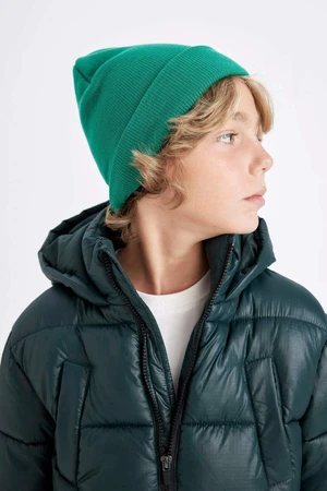 DEFACTO Boys' Knitwear Cap with Woven Labels.