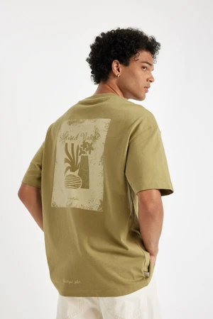 DEFACTO Men's Khaki Boxy Fit Wide Cut Crew Neck Back Printed Cotton Short Sleeve T-Shirt