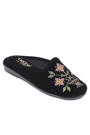 Capone Outfitters Capone E010 Women's Winter Slippers