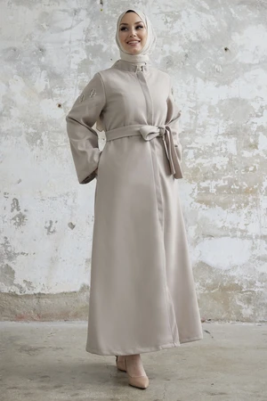 InStyle Nomira Stone Detailed Belted Stash Abaya - Cream