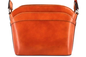 Dámská kožená kabelka crossbody Arteddy - camel