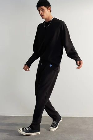 Trendyol Black Men's Regular/Normal Fit Limited Edition Premium 100% Cotton with Label, Textured Sweatpants.