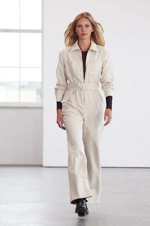 Trendyol Limited Edition Stone Belted Pocket Detailed Suede Jumpsuit