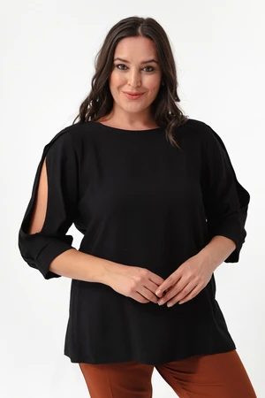 Lafaba Women's Black Crew Neck Poor Sleeve Plus Size Blouse