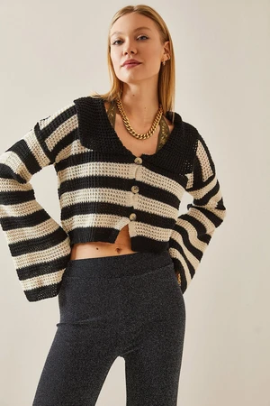 XHAN Black Polo Neck Striped Crop Sweater