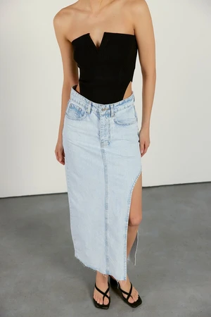 VATKALI Slit Denim Skirt Ice Blue