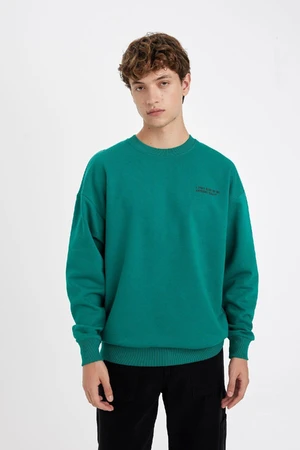 DEFACTO Men's Green Oversize Fit Crew Neck Printed Sweatshirt