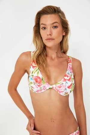 Bikiny vrchní díl Trendyol Floral patterned