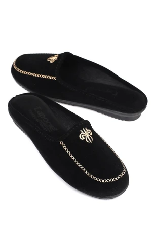 Capone Outfitters Capone E010 Women's Winter Slippers