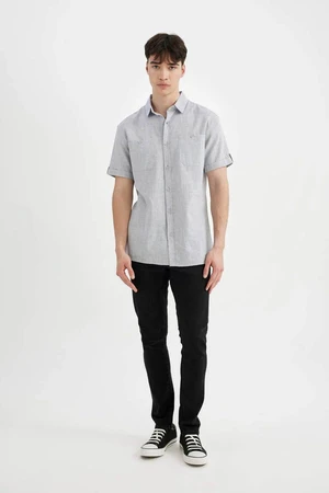 DEFACTO Slim Fit Slim Fit Poplin Short Sleeve Short Sleeve Shirt