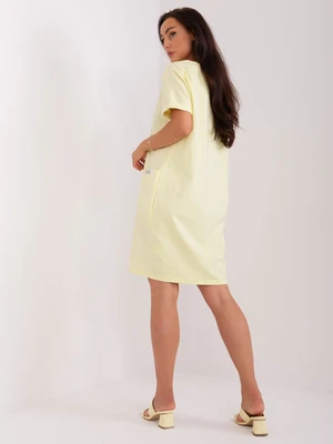 Light yellow sweatshirt basic dress with pockets